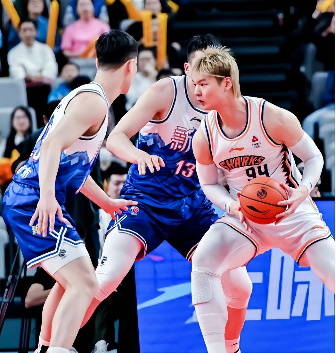 转会期马赛备战CBA季后赛,绝杀压哨细节曝光,球迷炸锅,数据趋势出现新变化的简单介绍 转会期马赛备战CBA季后赛,绝杀压哨细节曝光,球迷炸锅,数据趋势出现新变化的简单介绍