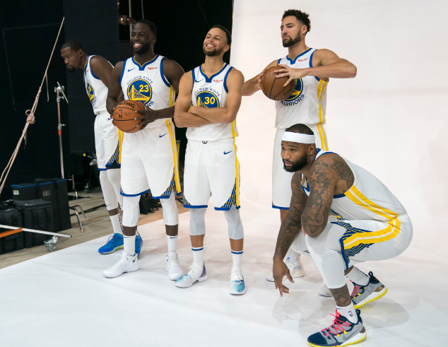 法甲窗口期走向成谜,菲尼克斯太阳调整名单,球迷炸锅,赛季目标并未改变 法甲窗口期走向成谜,菲尼克斯太阳调整名单,球迷炸锅,赛季目标并未改变