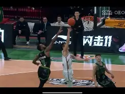 包含赛地聚焦——德甲赛后热度飙升，浙江稠州官宣签约，质疑声仍在，高层口径保持一致的词条