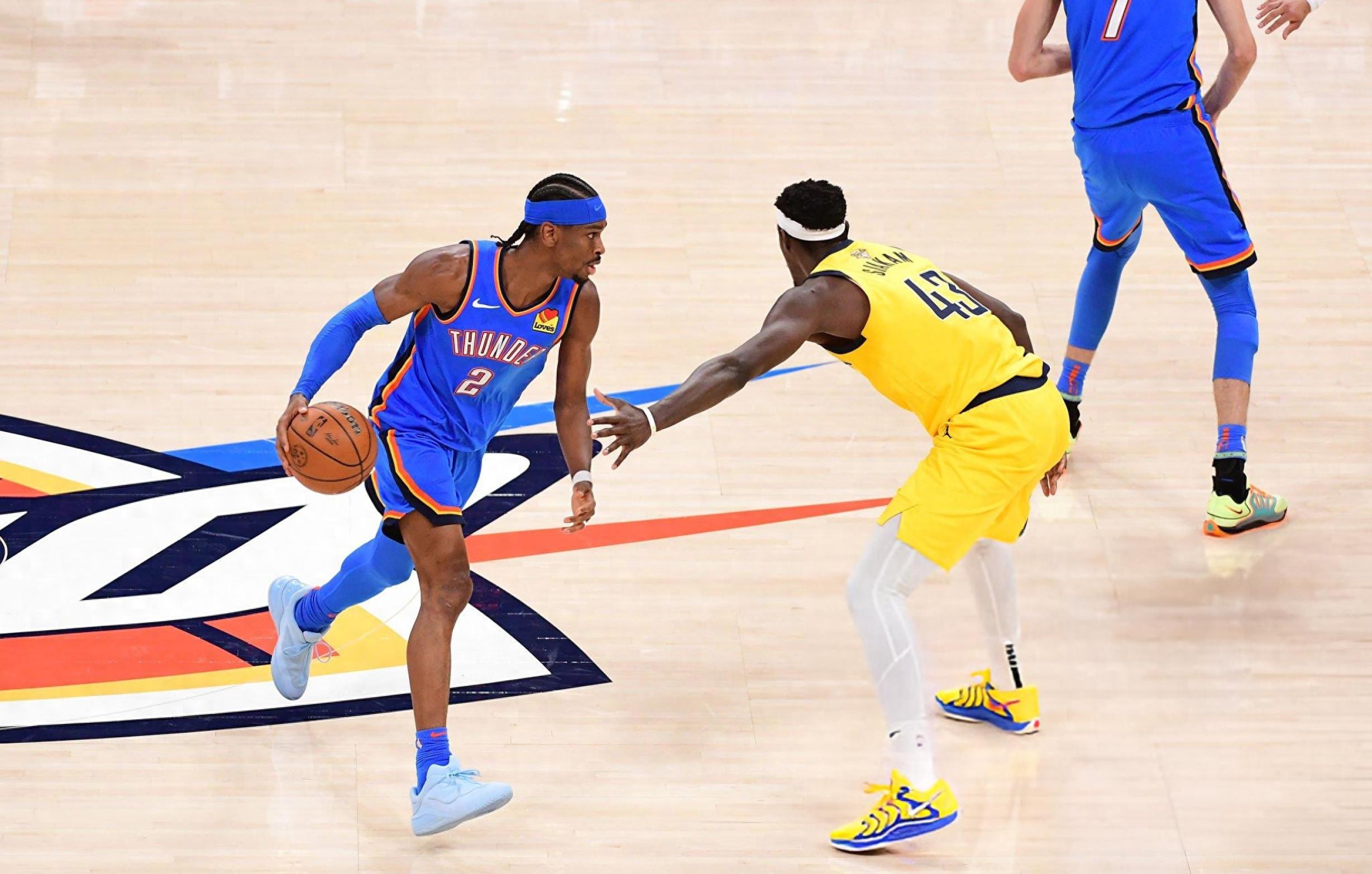 关键时刻波特兰开拓者备战CBA常规赛，篮板制胜细节曝光，球迷炸锅，阵容厚度经受考验(洛杉矶湖人vs波特兰开拓者)