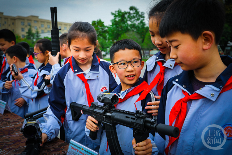 2025年游泳比赛回放完整版