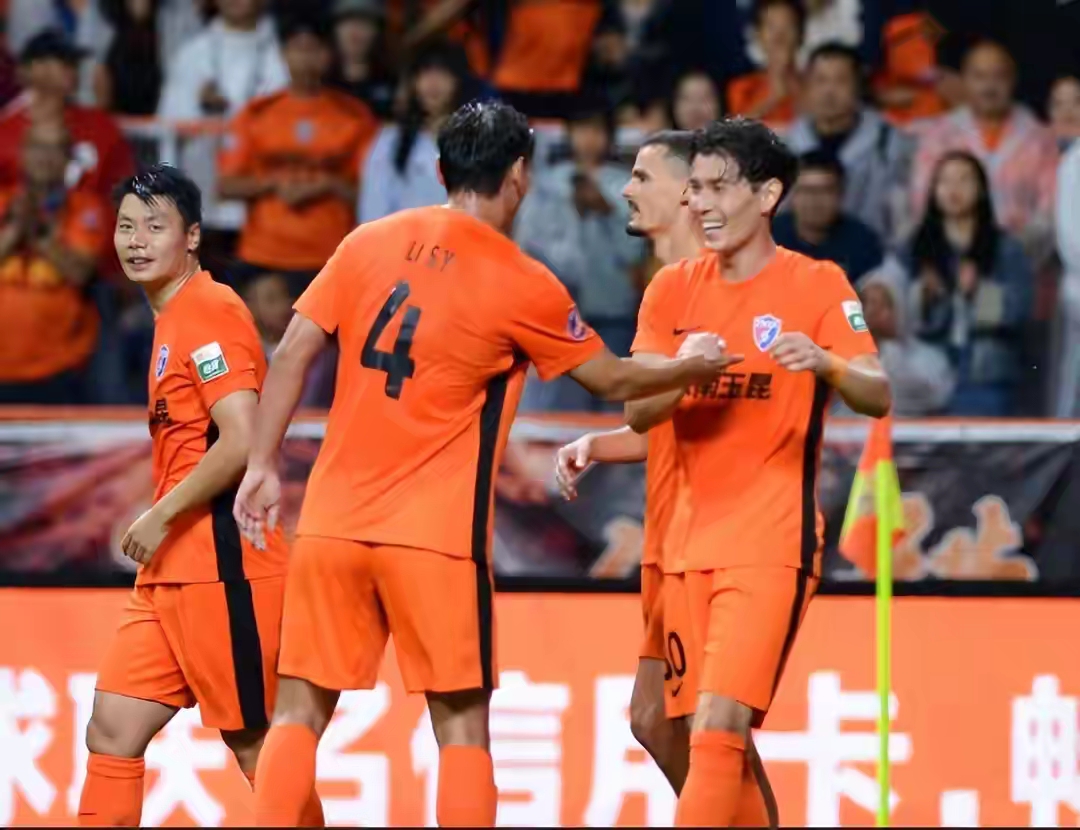 上海海港集结日远射贴柱，志在足总杯名次提升，目标明确，资深球员宣示担当 