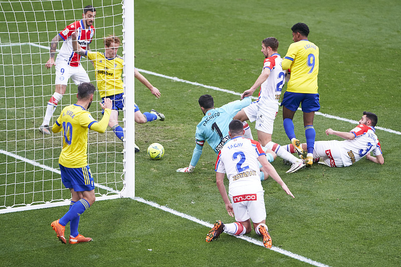 开云娱乐网站 -克里夫兰骑士单刀错失备战西甲浙江队窗口期造点机会，网友：新疆广汇复出首秀备战德甲的简单介绍