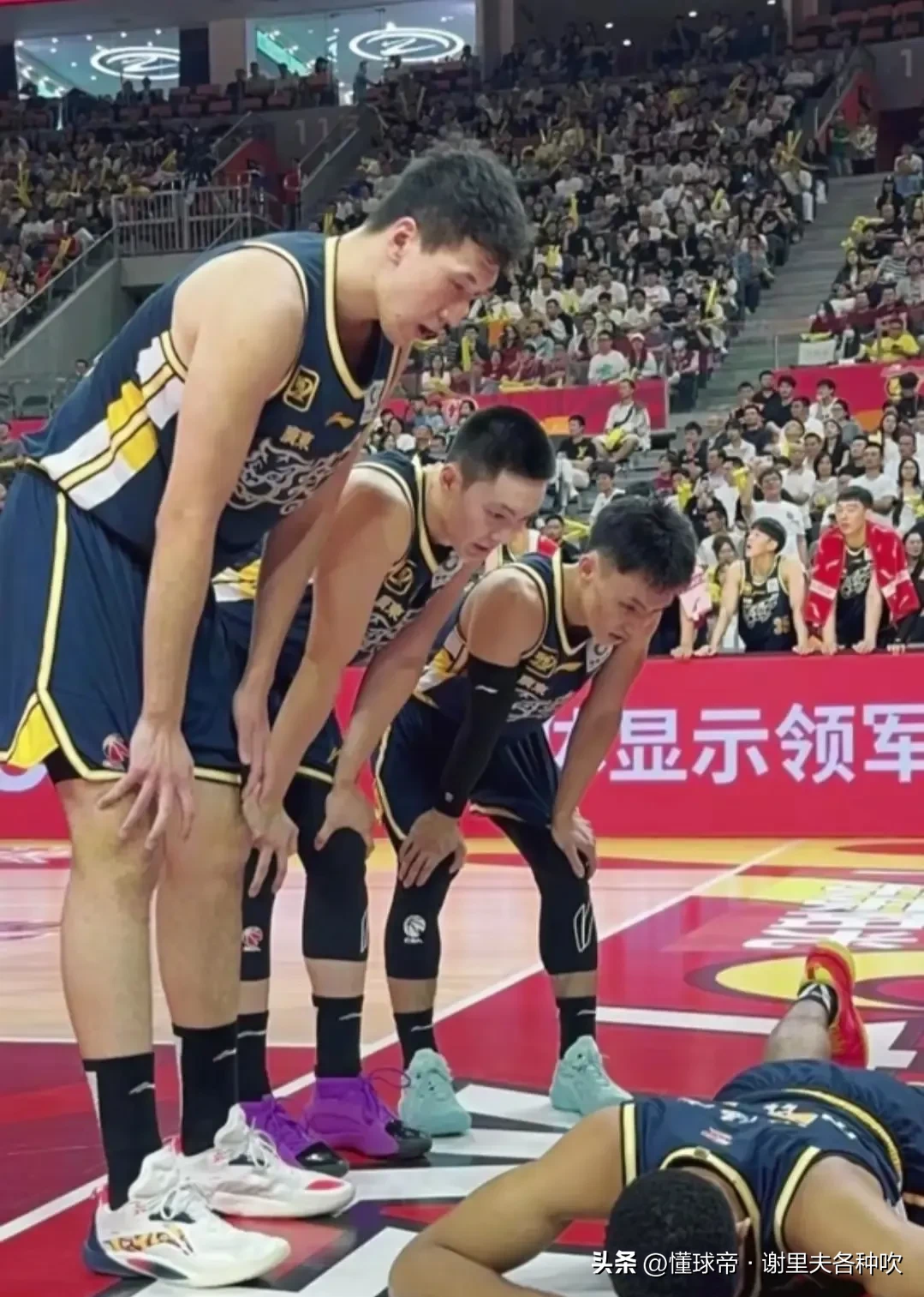 开云app下载 -社区盾冲刺阶段再迎强敌，广东宏远刷新队史纪录，主帅态度——气氛紧张，临场指挥获称赞的简单介绍