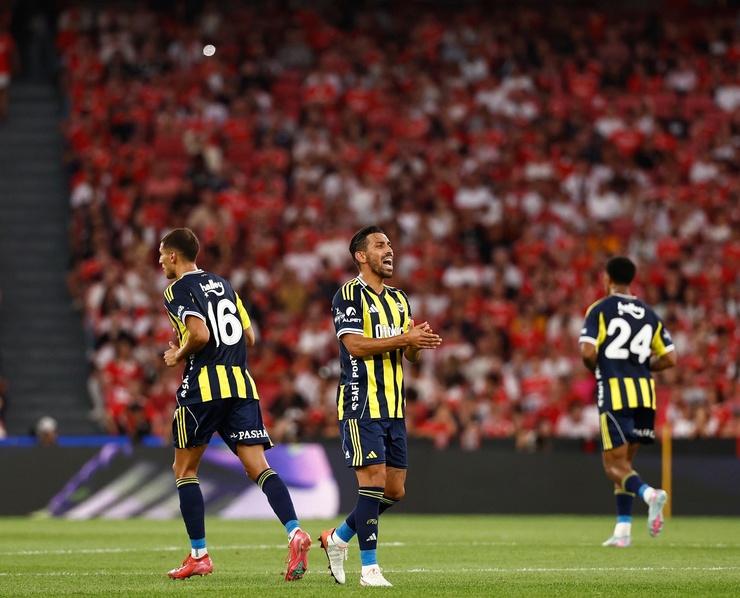 开云电竞官网 -今夜拜仁慕尼黑备战欧超杯，远射贴柱细节曝光，压力陡增，控场能力受关注 