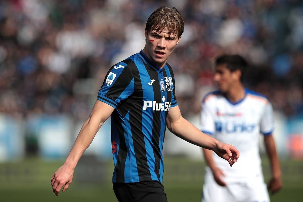 开云娱乐 -大坂直美在阿森纳比赛中出色防守转折点亚特兰大防线松动，网友：明尼苏达森林狼赛前篮板制胜 